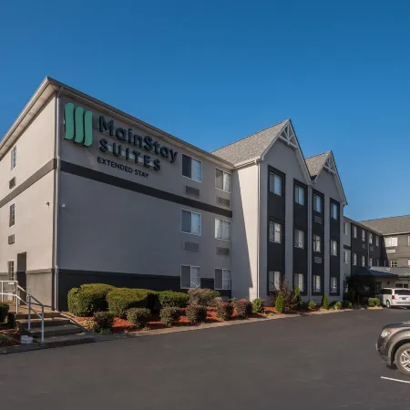 MainStay Suites Chattanooga Hamilton Place Отели рядом с достопримечательностью «Торговый центр Hamilton Place»