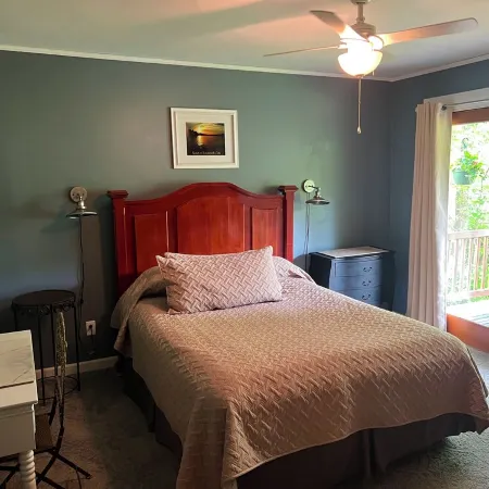 Summersville Lake Cottage