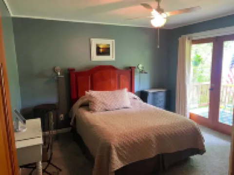 Summersville Lake Cottage
