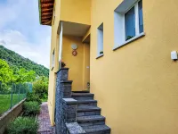 Appartment sulle Viti Hotels in Losone