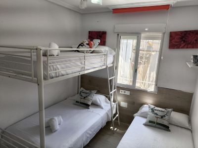 Cozy Bungalow with Private Terrace and Communal Pool in Torrevieja