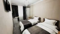 Taj Mahal Hotels in Osj