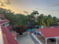 Ti Kaz Funky Host T3 prémium Vue Mer GD Hotels in Saint-Francois