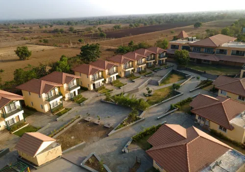 The Fern Wisteria Resort Dhari