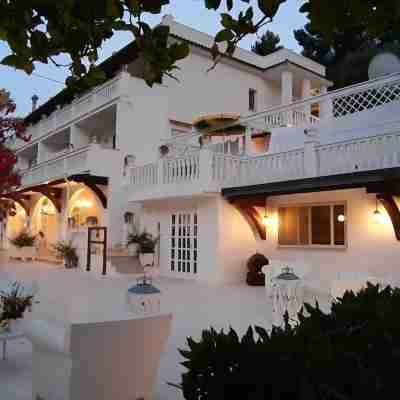 La Locanda Della Castellana Adults Only Hotel Exterior