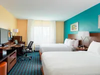 Fairfield Inn & Suites Springfield Hotels in Springfield
