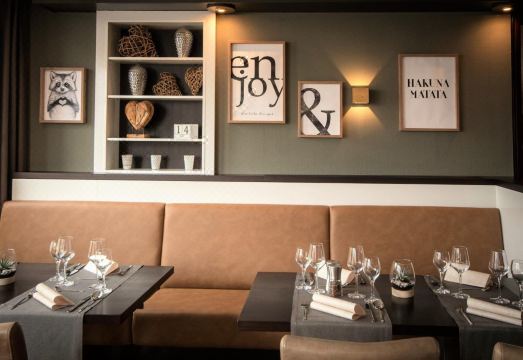 호텔 호흐차이츠하우스