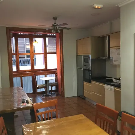 Pensión la Bilbaina - Albergue Logroño