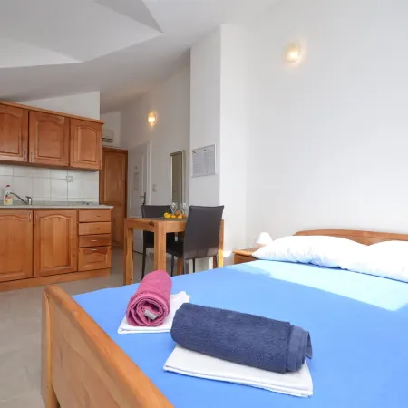Apartments Mara