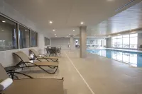 Hampton Inn & Suites St. Paul Downtown - Pools