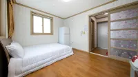 Samcheok Eoulim Pension Hotels in Samcheok-si