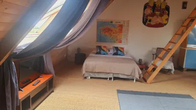 Les Gîtes du Couvent Alternatif Hotel a Camlez