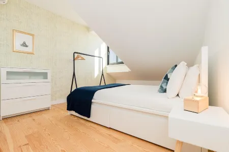 Belem Design 10 by Homing Отели рядом с достопримечательностью «Jardim da Praca do Imperio»