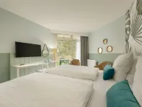 Hotel Bispinger Heide by Center Parcs Hotels in Bispingen
