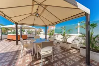 Flamingo Suites Boutique Hotel