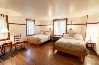 Shaker Village of Pleasant Hill Hotels in Mercer County