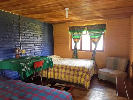 Hostal Casa Aida Отели в г. Ибарра