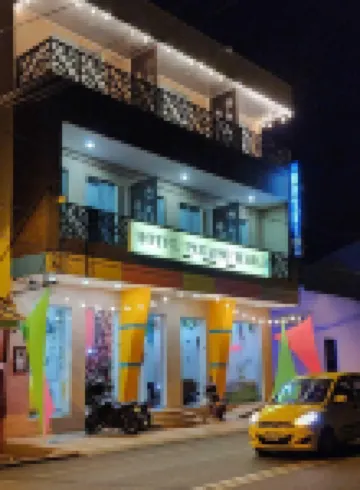 Hotel Paraiso Hawaii Girardot فنادق في 