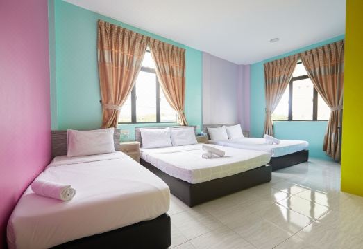 3. 시 제런투트 호..