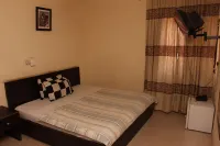 Sapphire Guest House