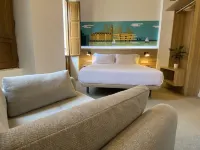 Original Domino House Hotels near Gulliver