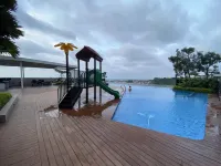 Elegant and Homey Studio at Amartha View Apartment Hotels in Ngaliyan