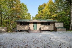 Alpine Court Chalet 4 Bedroom Home