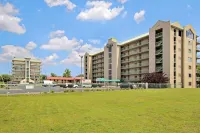 Riverside 605 2Bd Condo with Mountains View Private Balcony 2 Bedroom Home by RedAwning