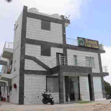 Oak Trek resort Hotel Exterior