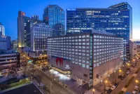 DoubleTree by Hilton Hotel Nashville Downtown Hôtels à : Nashville