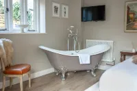 Woolmarket House Hospitality Limited Hotels in Chipping Campden