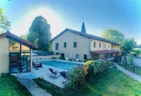 Auberge Bressane de Buellas - Pools