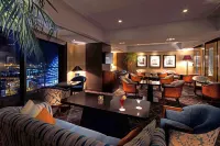 The Yokohama Bay Hotel Tokyu - Bars
