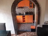 Remarkable 2-Bed Apartment in Lagos فنادق في Agege