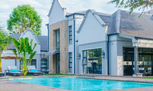 Ezulwini Villa Hotel