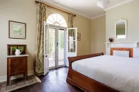 Wollaston House by the Bnb Collection
