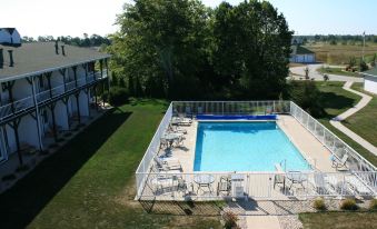 Birchwood Lodge
