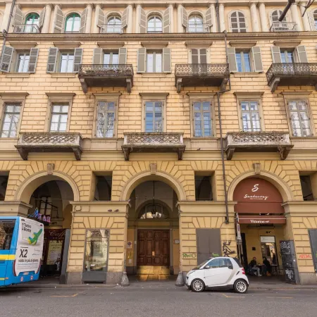 Torino Station Relais Отели рядом с достопримечательностью «Бернини»