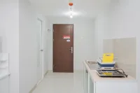 Fully Furnished Studio with Comfort Design Majestic Point Serpong Apartment - Homestays