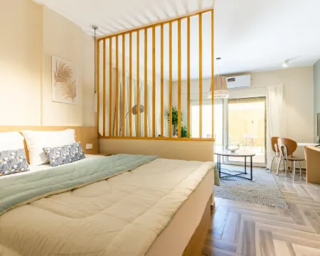 Bird Nest Near Arkan Plaza Hotels in Sheikh Zayed City