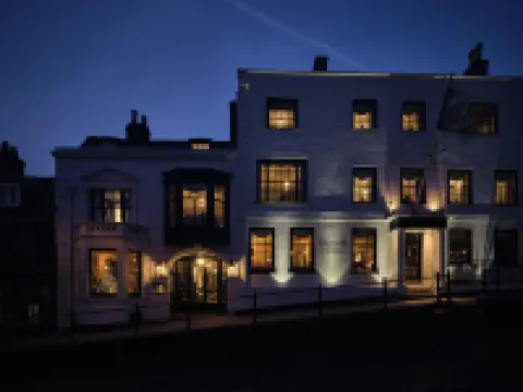 Stanwell House Hotels in Lymington and Pennington