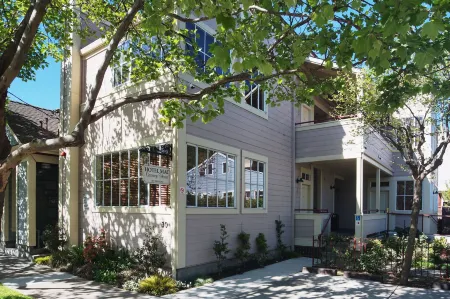 Hotel Mac Отели рядом с достопримечательностью «Парк Тилден Риджинал»