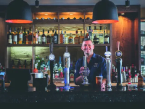哈維內爾斯酒店 福伊酒店