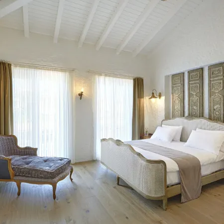 Alakapi Hotel & Villas