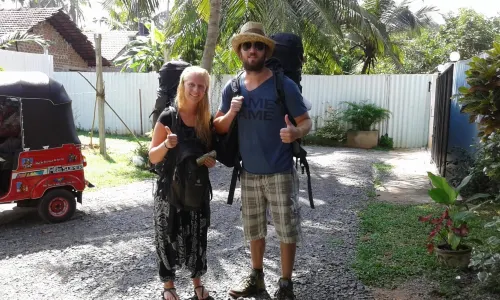 Erandi Holiday Home Hotels in Katunayaka