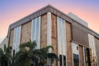 Bizz the Hotel Отели рядом со станцией Rajkot Junction