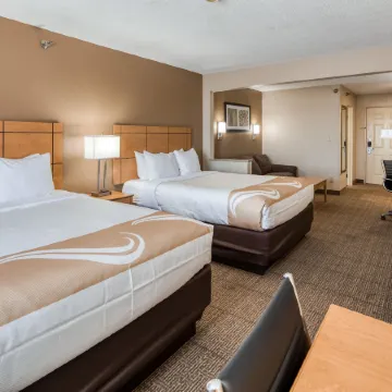 Quality Inn & Suites Springfield Southwest Near I-72