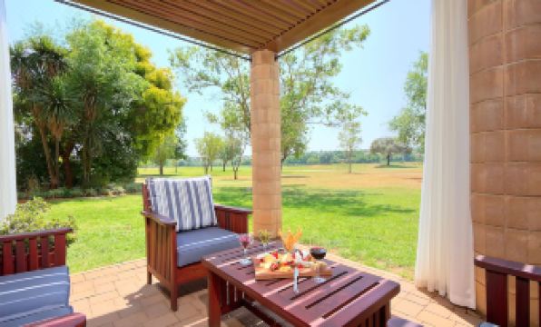 Centurion Golf Suites Boca Walk