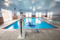 Bridgeway Inn & Suites - Portland Airport