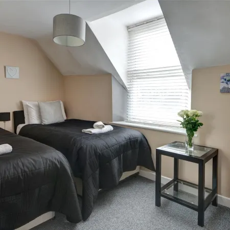 Walkers Court 3 Bedroom Apartment